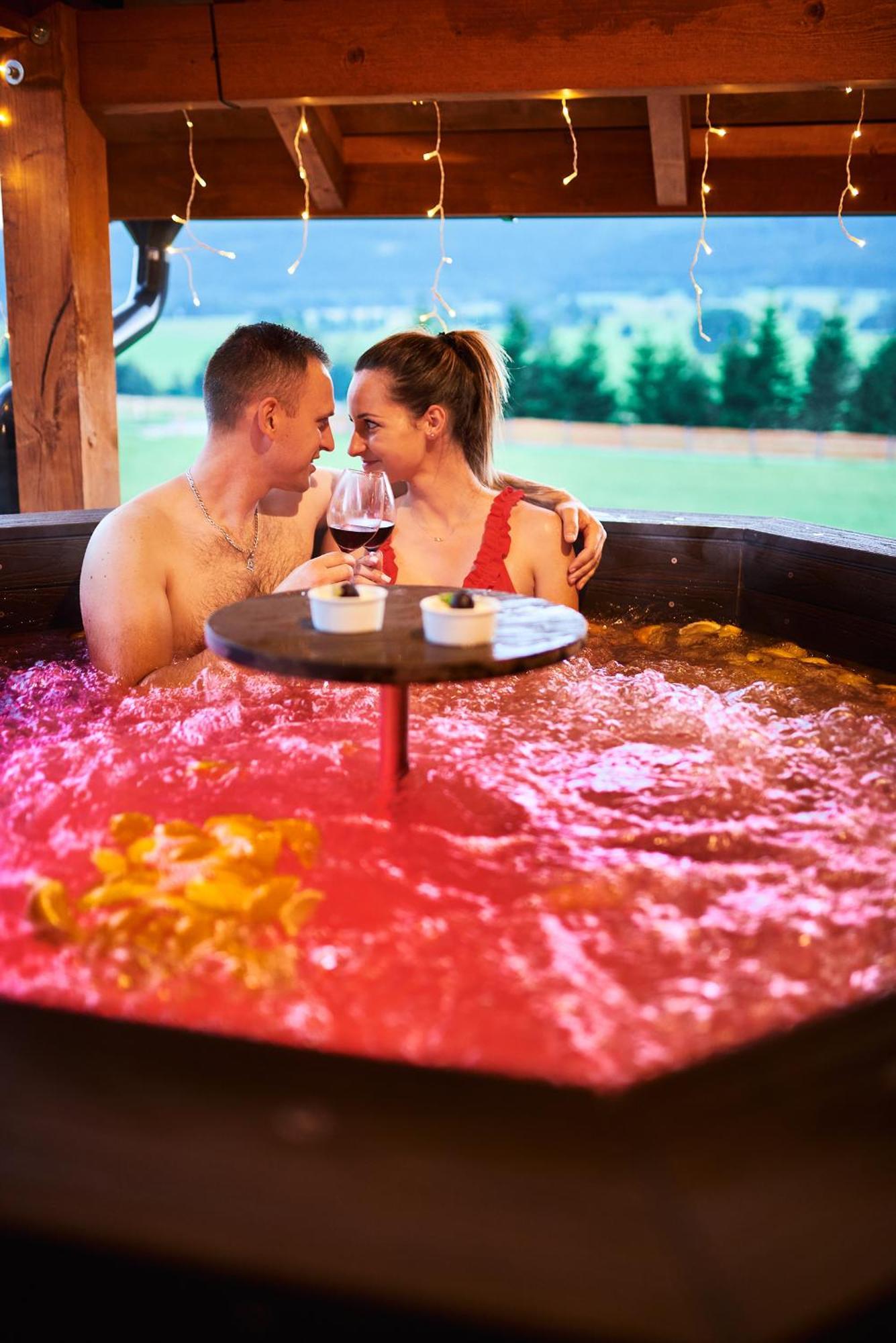 Osada Orlica Klimatyczne Domki Z Widokiem Na Gory I Termalnym Spa Sauna Jacuzzi 4 Km Od Zieleniec Ski Arena Lasowka Ngoại thất bức ảnh