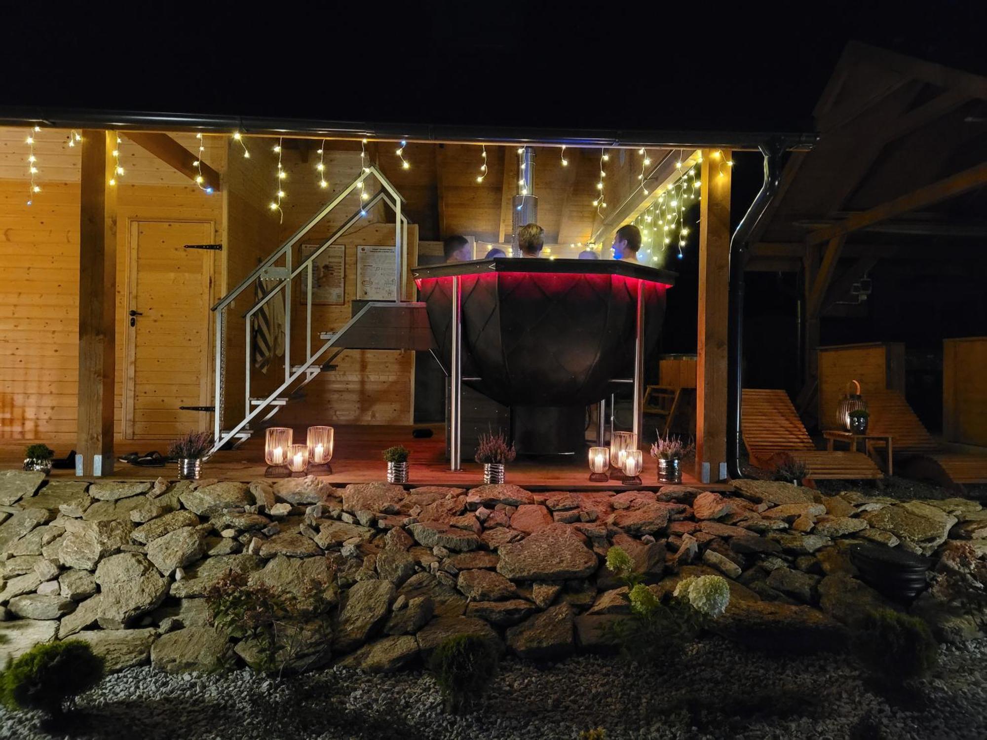 Osada Orlica Klimatyczne Domki Z Widokiem Na Gory I Termalnym Spa Sauna Jacuzzi 4 Km Od Zieleniec Ski Arena Lasowka Ngoại thất bức ảnh